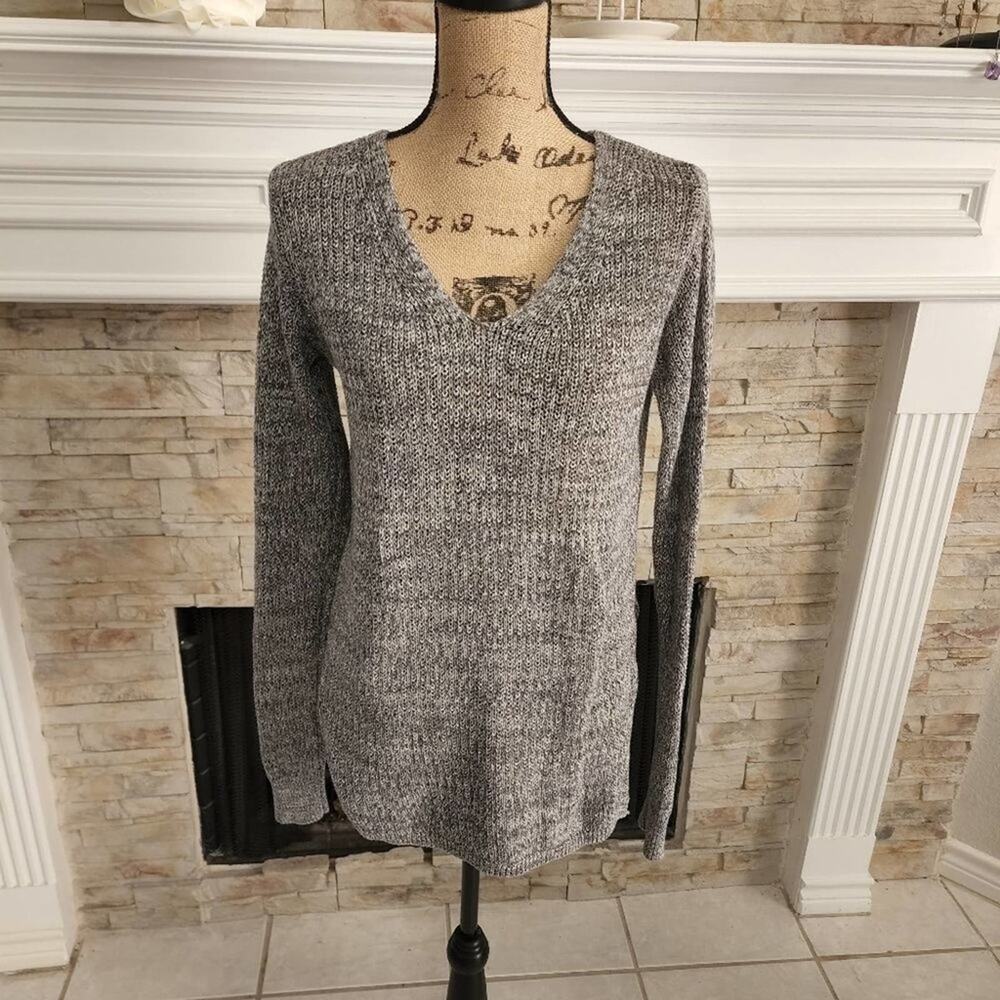 NORDSTROM BP‎ v-neck soft and comfy sweater tunic size medium